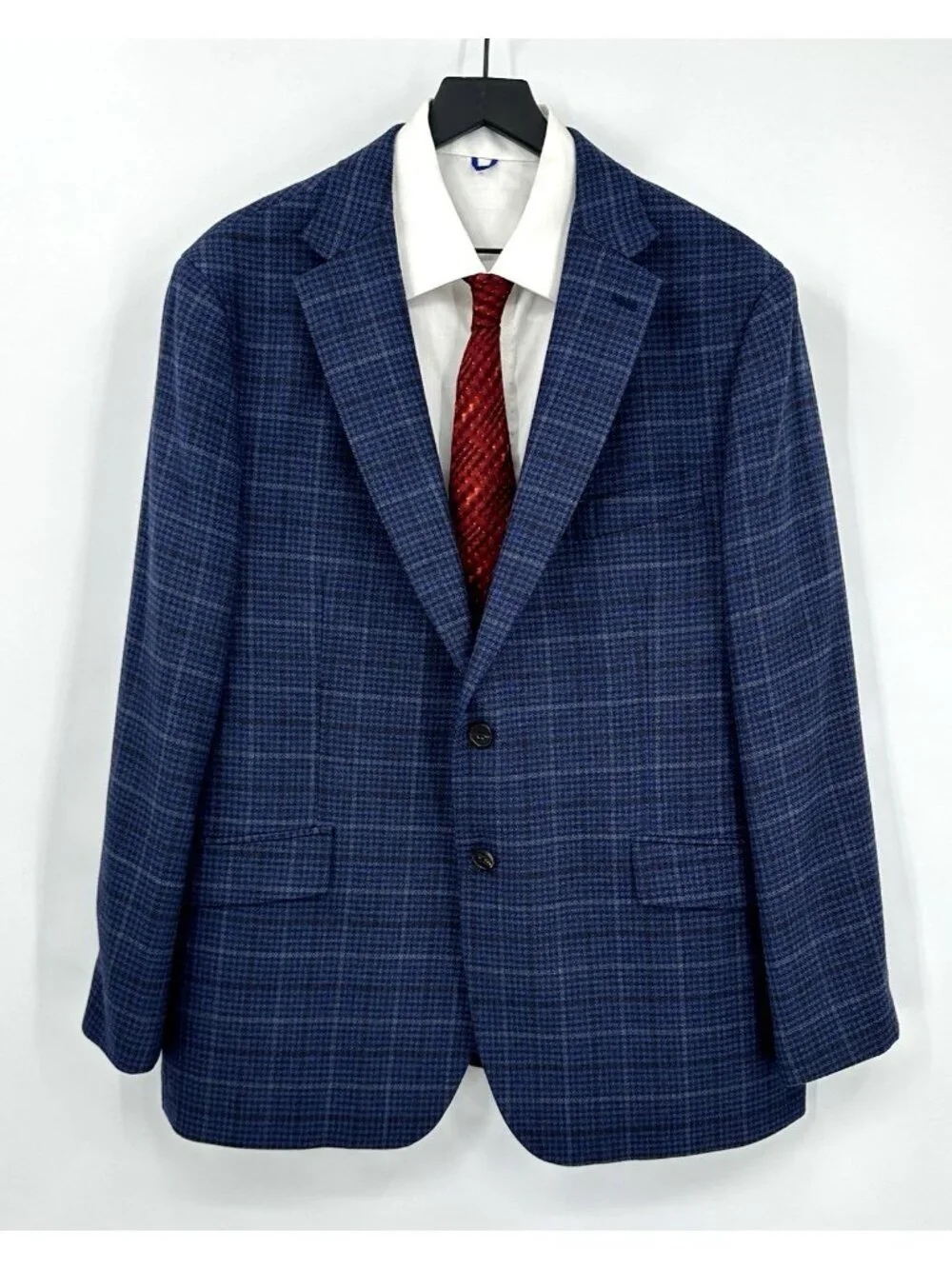 Joseph Abboud excellent pre